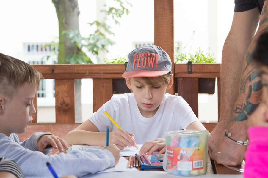 Krabice od srdce: sbírka pro děti z Ukrajiny