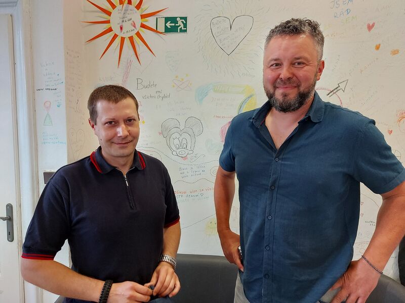 Chlapská Náruč. Rozhovor s muži, kteří pracují s dětmi v krizi